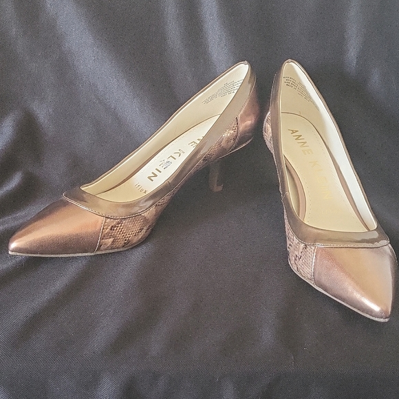 Anne Klein Shoes - NWT Anne Klein Pumps